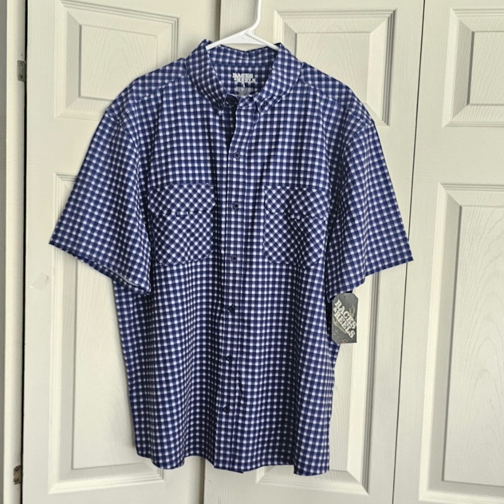 Racks & Reels men's blue white back vent short sleeve shirts. oversized.    #279